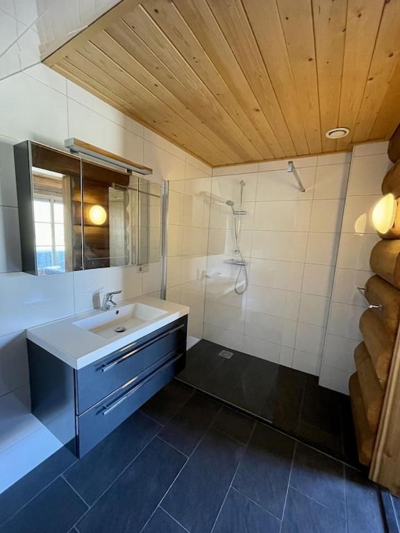 Unieke Houten Villa Met Sauna In Twente - 5P Den Ham Экстерьер фото